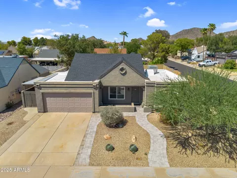 1368 E Wickieup Ln, Phoenix, AZ 85024 photo 55