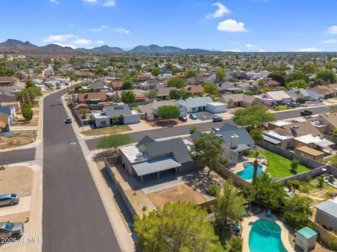 1368 E Wickieup Ln, Phoenix, AZ 85024 photo 64