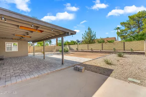 1368 E Wickieup Ln, Phoenix, AZ 85024 photo 22