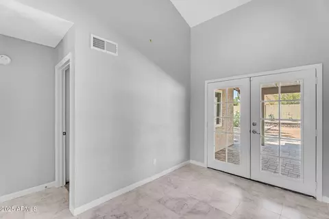1368 E Wickieup Ln, Phoenix, AZ 85024 photo 30