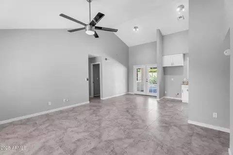 1368 E Wickieup Ln, Phoenix, AZ 85024 photo 26