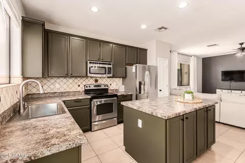 4152 E Woodside Ct, Gilbert, AZ 85297 photo 10