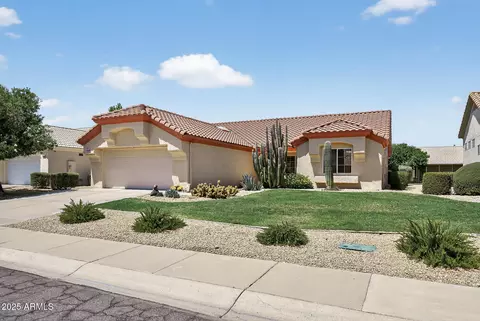 14140 W Circle Ridge Dr, Sun City West, AZ 85375