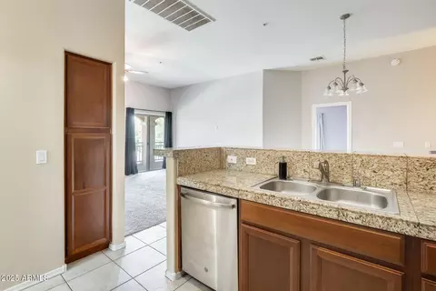 Kitchen - 2024 S Baldwin -- #113, Mesa, AZ 85209 photo 4 of 5