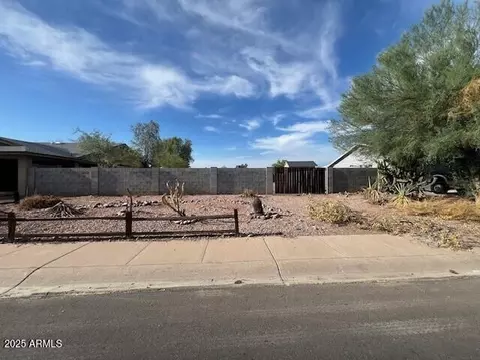 8654 W Earll Dr #41, Phoenix, AZ 85037