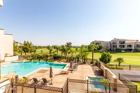 Exterior - 8 Biltmore Est #202, Phoenix, AZ 85016 photo 1 of 3