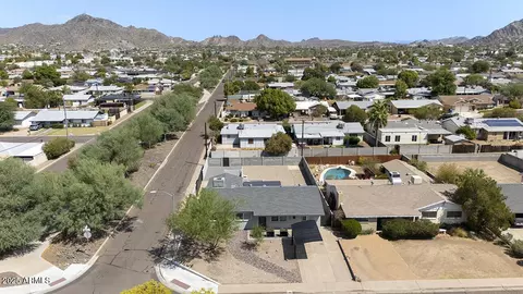 View/Area - 1002 E Butler Dr, Phoenix, AZ 85020 photo 2 of 3