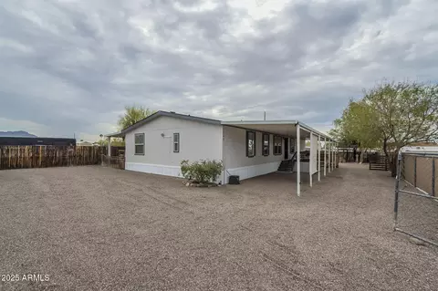 1945 N Main Dr, Apache Junction, AZ 85120