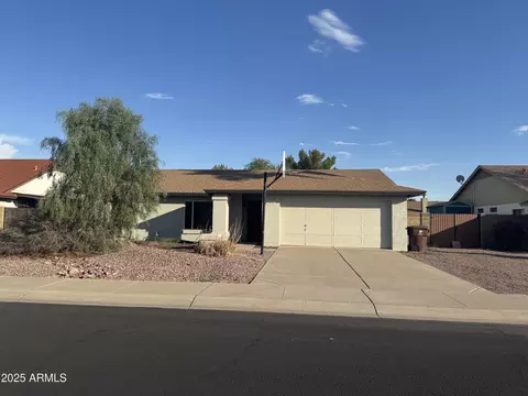 7331 W Windrose Dr, Peoria, AZ 85381