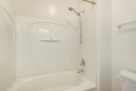 Bath - 250 E Hillside St, Mesa, AZ 85201 photo 4 of 4