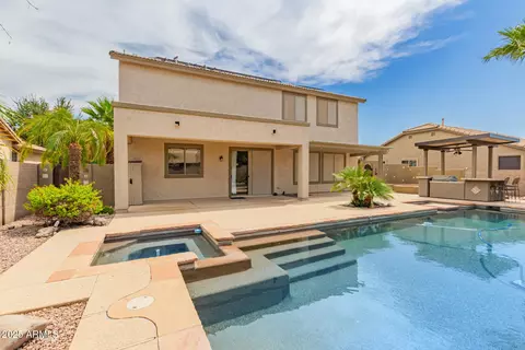 Exterior - 250 E Hillside St, Mesa, AZ 85201 photo 4 of 6