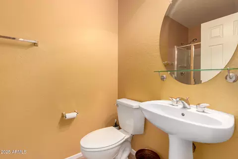 Bath - 250 E Hillside St, Mesa, AZ 85201 photo 1 of 4