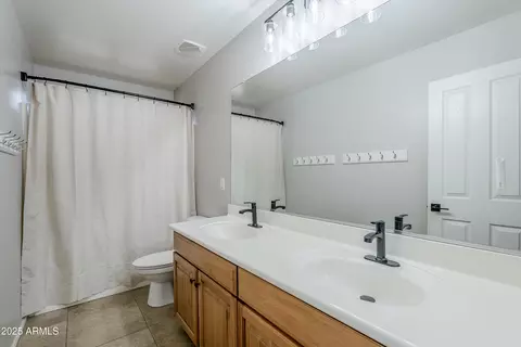 Bath - 11225 E Sylvan Ave, Mesa, AZ 85212 photo 2 of 3