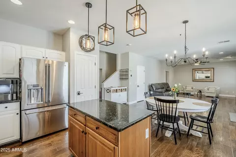 Kitchen - 11225 E Sylvan Ave, Mesa, AZ 85212 photo 4 of 5