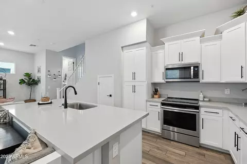 1572 E Dublin St, Gilbert, AZ 85295 photo 6