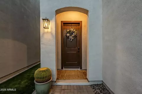 1572 E Dublin St, Gilbert, AZ 85295 photo 3