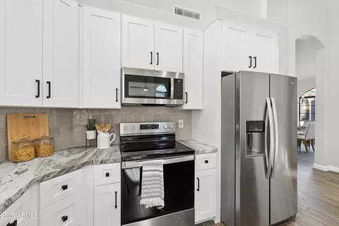 Kitchen - 508 E Page Ave, Gilbert, AZ 85234 photo 4 of 7