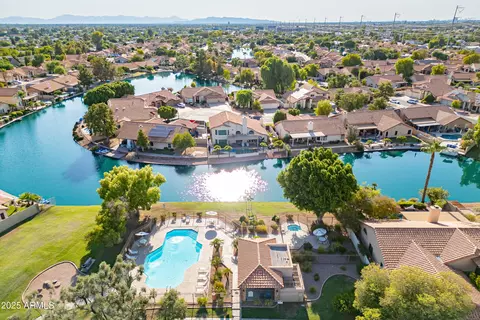View/Area - 508 E Page Ave, Gilbert, AZ 85234 photo 2 of 4
