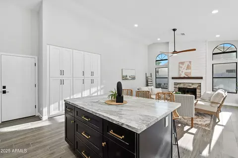 Kitchen - 508 E Page Ave, Gilbert, AZ 85234 photo 3 of 7