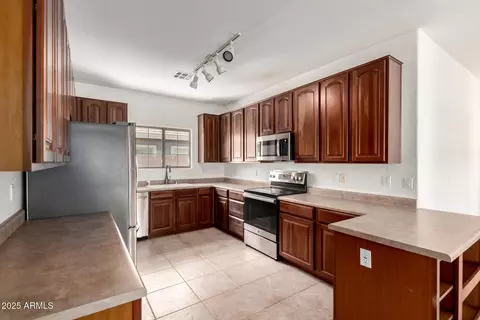 2602 S Nielson St, Gilbert, AZ 85295 photo 11