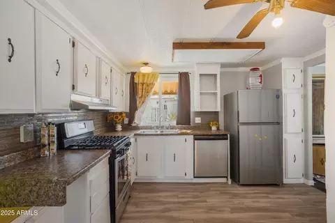 674 E Didi Anne Dr, Benson, AZ 85602 photo 12