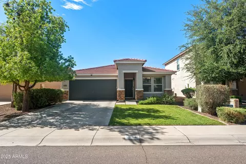 993 E Leslie Ave, San Tan Valley, AZ 85140