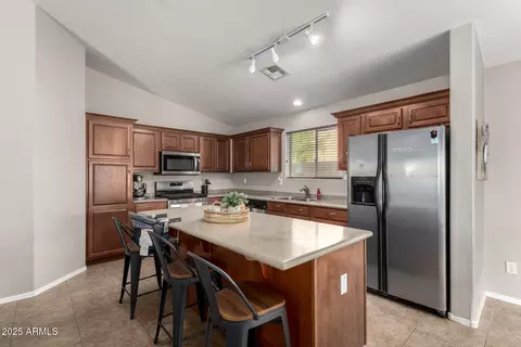 Kitchen - 2937 E Aris Dr, Gilbert, AZ 85298 photo 1 of 5
