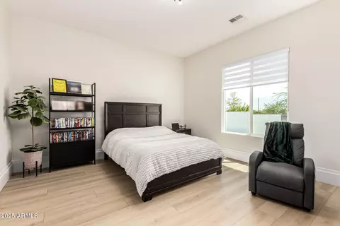 Bedroom - 37227 N 11th Ave, Phoenix, AZ 85086 photo 5 of 10