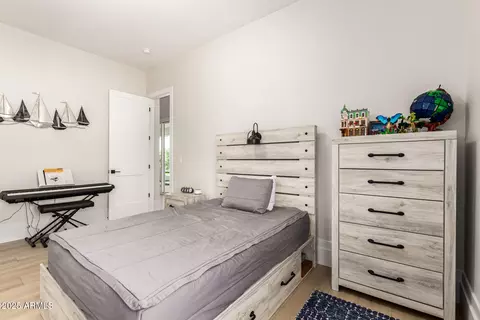 Bedroom - 37227 N 11th Ave, Phoenix, AZ 85086 photo 8 of 10