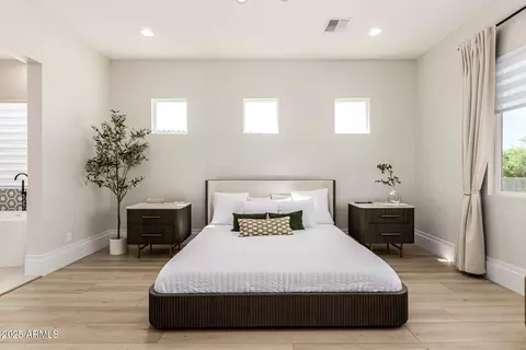 Bedroom - 37227 N 11th Ave, Phoenix, AZ 85086 photo 3 of 10