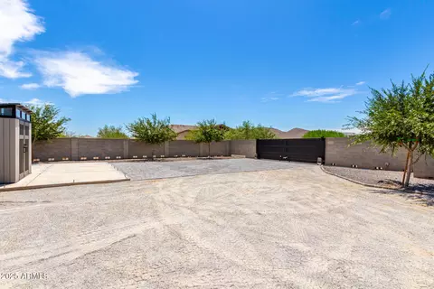Exterior - 37227 N 11th Ave, Phoenix, AZ 85086 photo 13 of 13