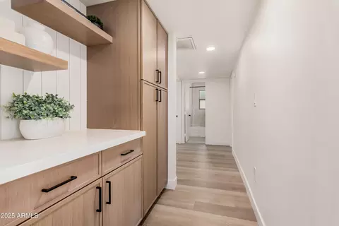 Entry Way - 4561 N 12th Ave, Phoenix, AZ 85013 photo 1 of 1