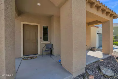 Exterior - 3829 E Branham Ln, Phoenix, AZ 85042 photo 3 of 7
