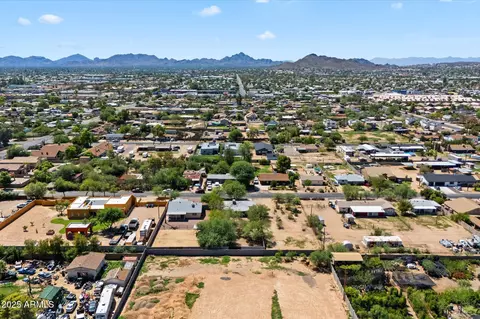 View/Area - 2906 E Saint John Rd, Phoenix, AZ 85032 photo 3 of 11