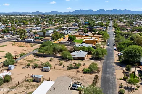 View/Area - 2906 E Saint John Rd, Phoenix, AZ 85032 photo 7 of 11