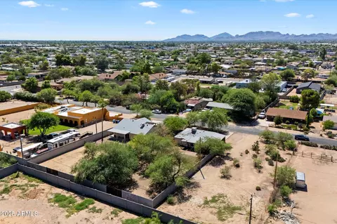 View/Area - 2906 E Saint John Rd, Phoenix, AZ 85032 photo 9 of 11