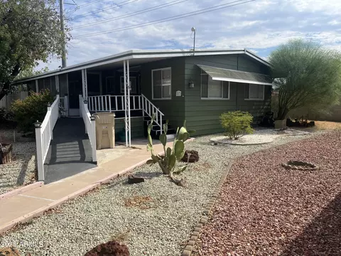 10960 N 67th Ave #213, Glendale, AZ 85304