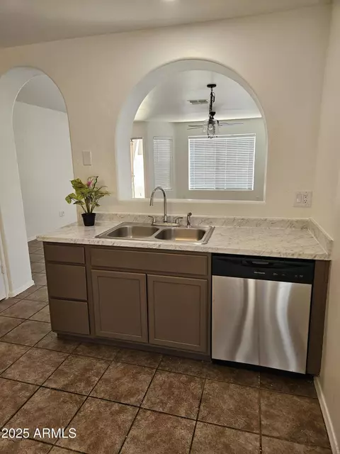 Kitchen - 720 S Del Rio Ct, Apache Junction, AZ 85120 photo 1 of 5
