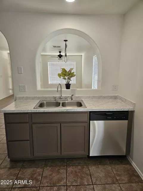 Kitchen - 720 S Del Rio Ct, Apache Junction, AZ 85120 photo 2 of 5