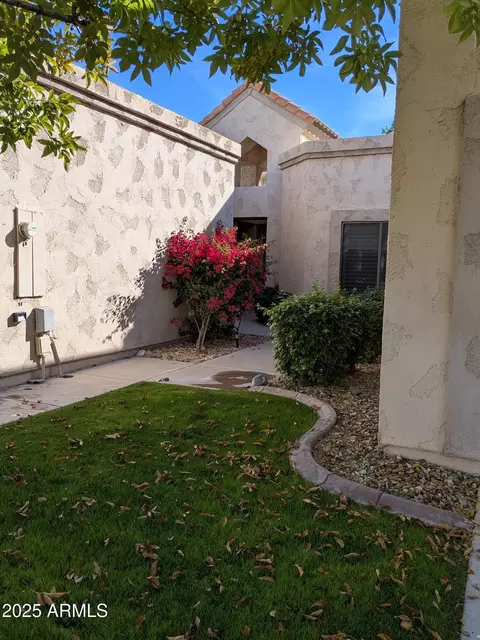 19249 N 93rd Dr, Peoria, AZ 85382
