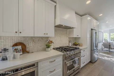 10226 E Pine Valley Rd, Scottsdale, AZ 85255