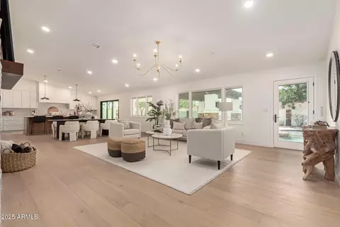 10220 N 75th St, Scottsdale, AZ 85258