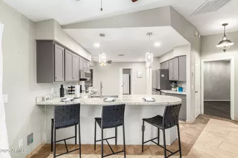 Kitchen - 540 S Stardust Ln, Apache Junction, AZ 85120 photo 3 of 7