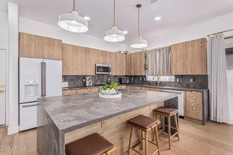 Kitchen - 3000 E Parkview Dr, Gilbert, AZ 85295 photo 1 of 5