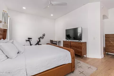 Bedroom - 3000 E Parkview Dr, Gilbert, AZ 85295 photo 2 of 8