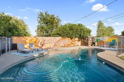 Exterior - 1035 E Pierson St, Phoenix, AZ 85014 photo 6 of 8