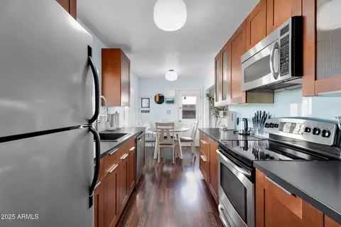 Kitchen - 1035 E Pierson St, Phoenix, AZ 85014 photo 2 of 2