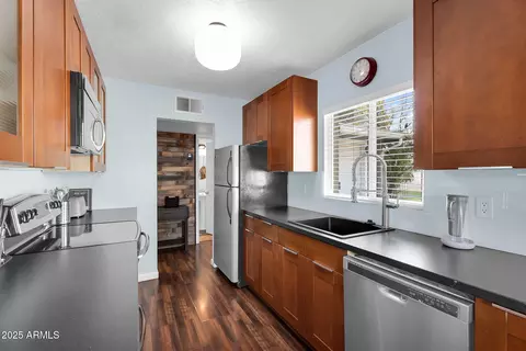 Kitchen - 1035 E Pierson St, Phoenix, AZ 85014 photo 1 of 2