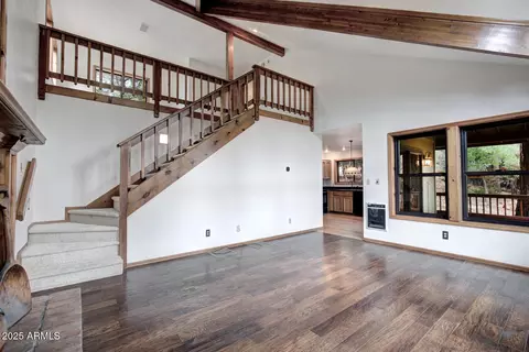Living - 5115 N Monte Vista Ln, Pine, AZ 85544 photo 3 of 5