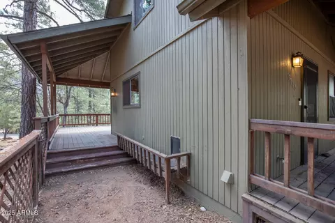 Exterior - 5115 N Monte Vista Ln, Pine, AZ 85544 photo 4 of 7